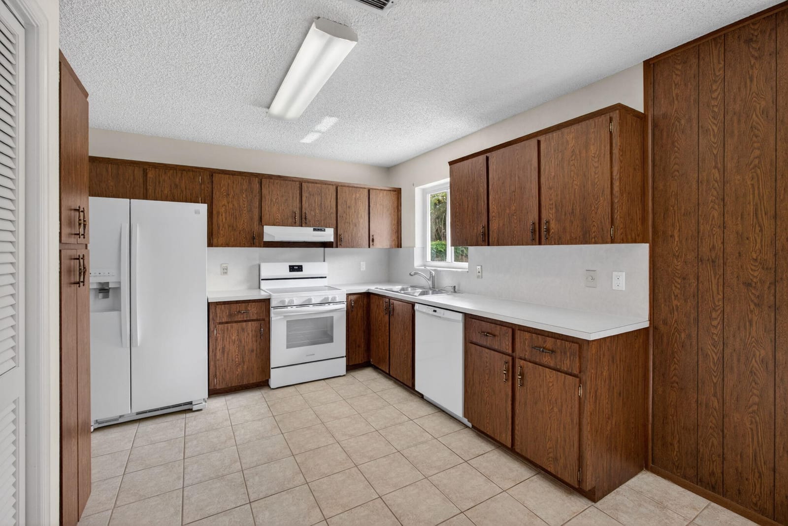 9820 Jonquil Circle N, Palm Beach Gardens, FL 33410 photo 5