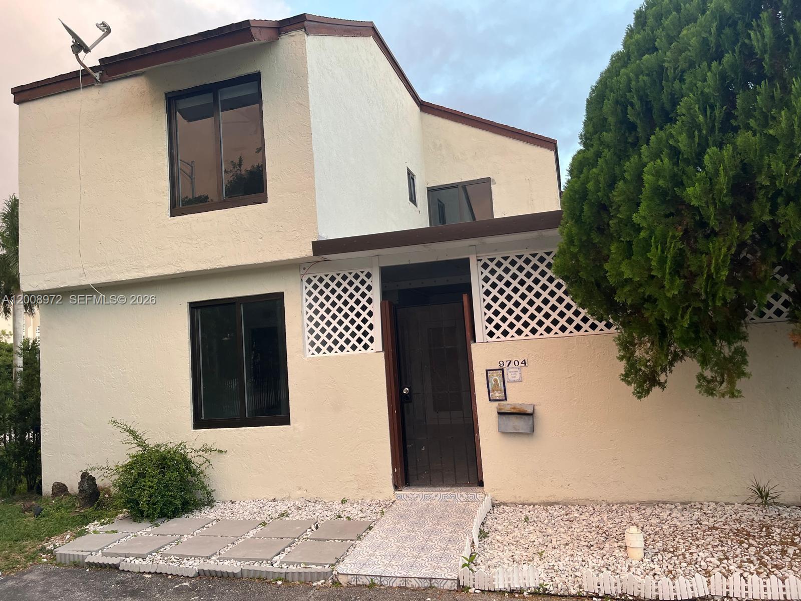 9704 NW 6th Terrace 9704, Miami, FL 33172, Miami