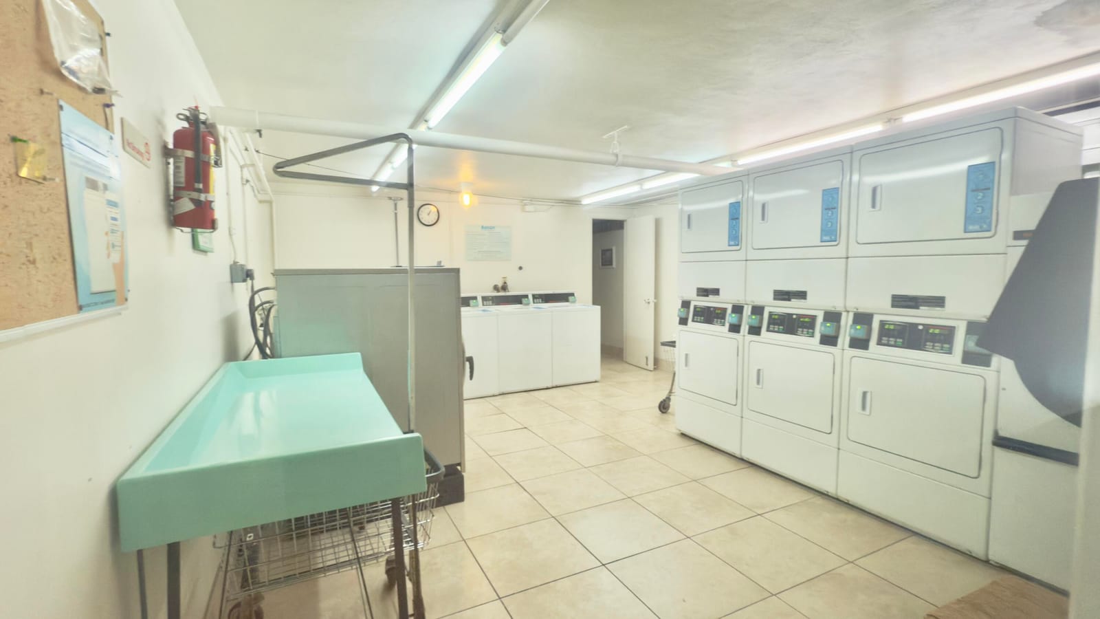 1200 SW 12th Street SW 305 — photo 9