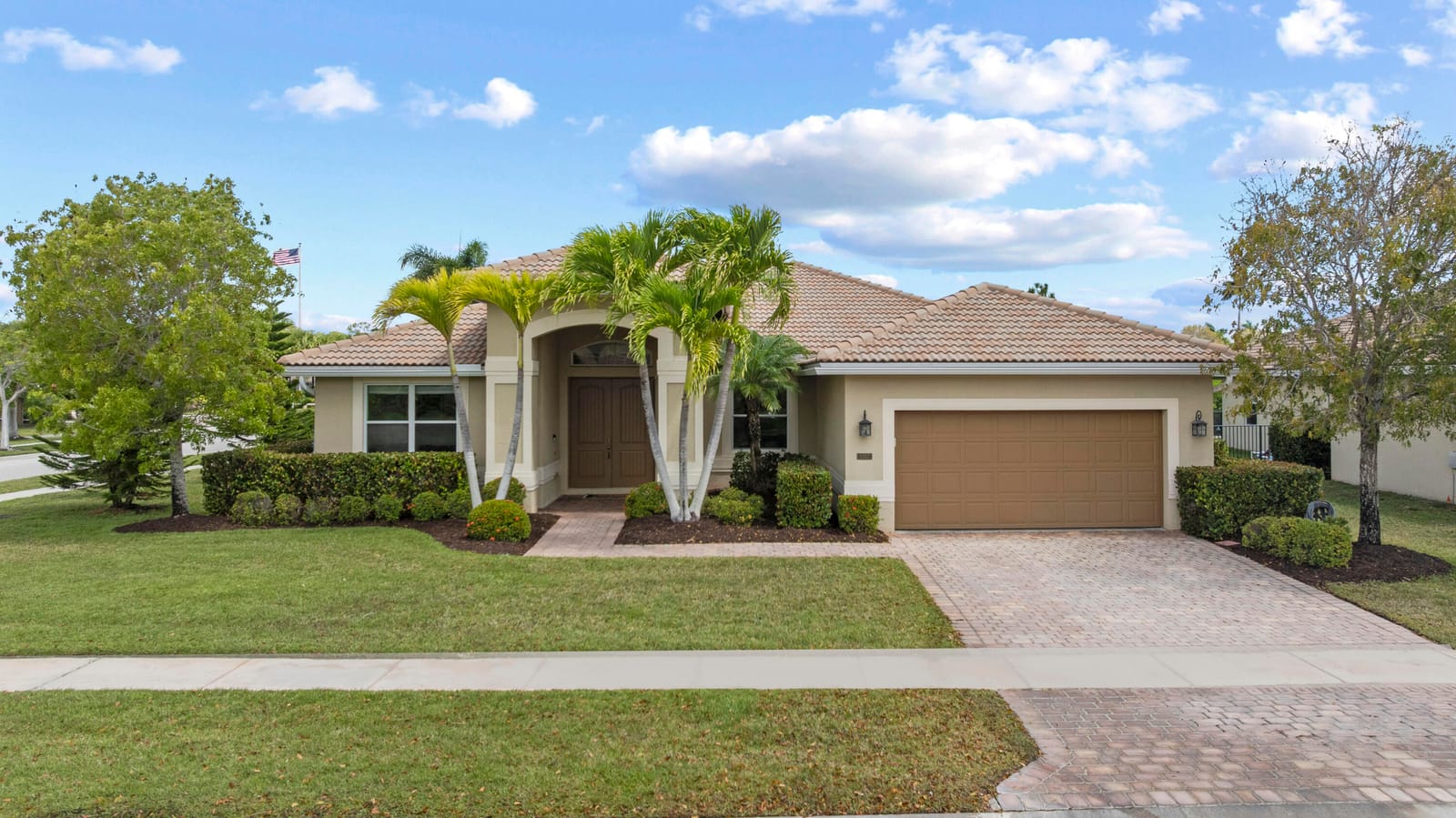 9387 Silent Oak Circle — photo 7