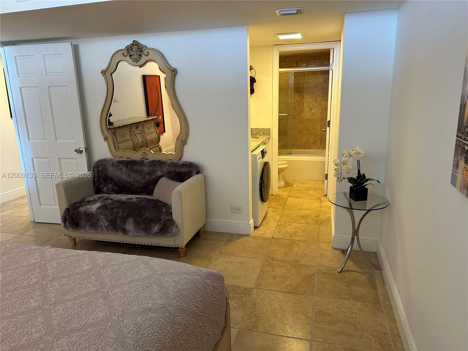 6039 Collins Avenue 1510, Miami Beach, FL 33140 photo 11