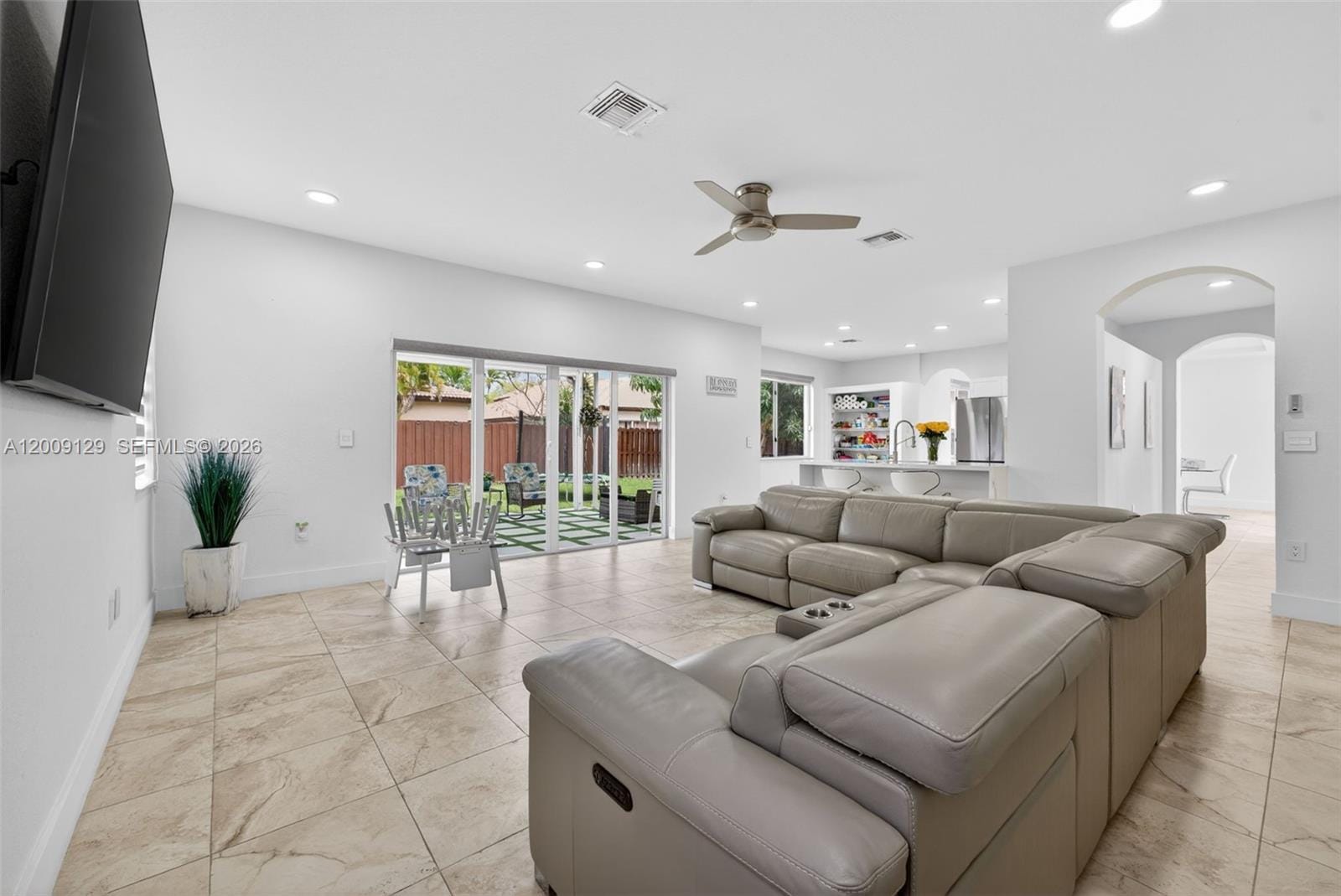 1033 NE 35th Avenue, Homestead, FL 33033 photo 13