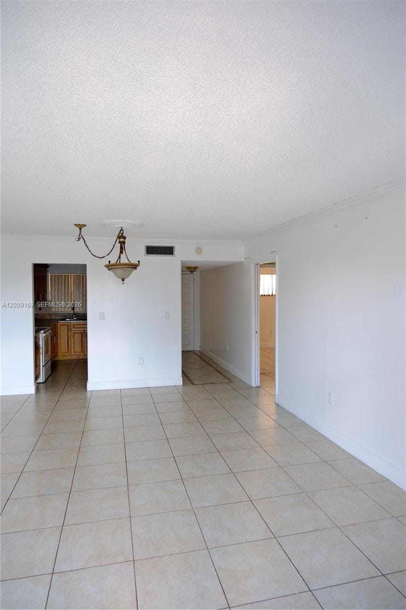 650 NE 149th Street 505F — photo 4