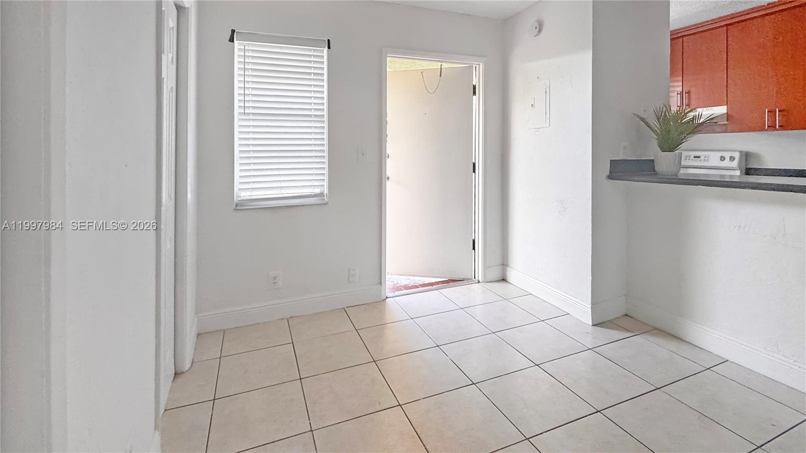 4081 N Dixie Hwy 20 20, Oakland Park, FL 33334, Oakland Park