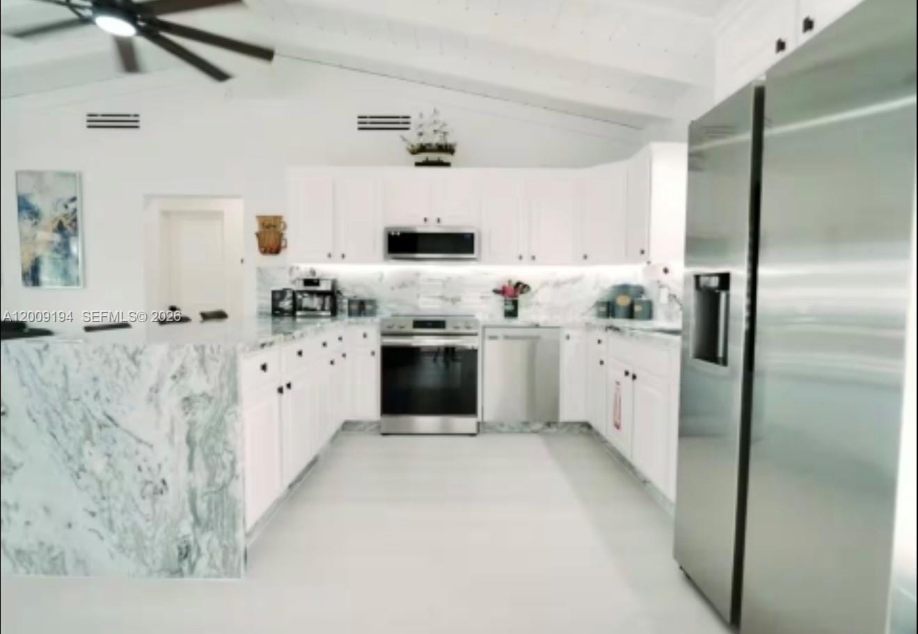 2133 Yellowtail Drive, Marathon, FL 33050 photo 4