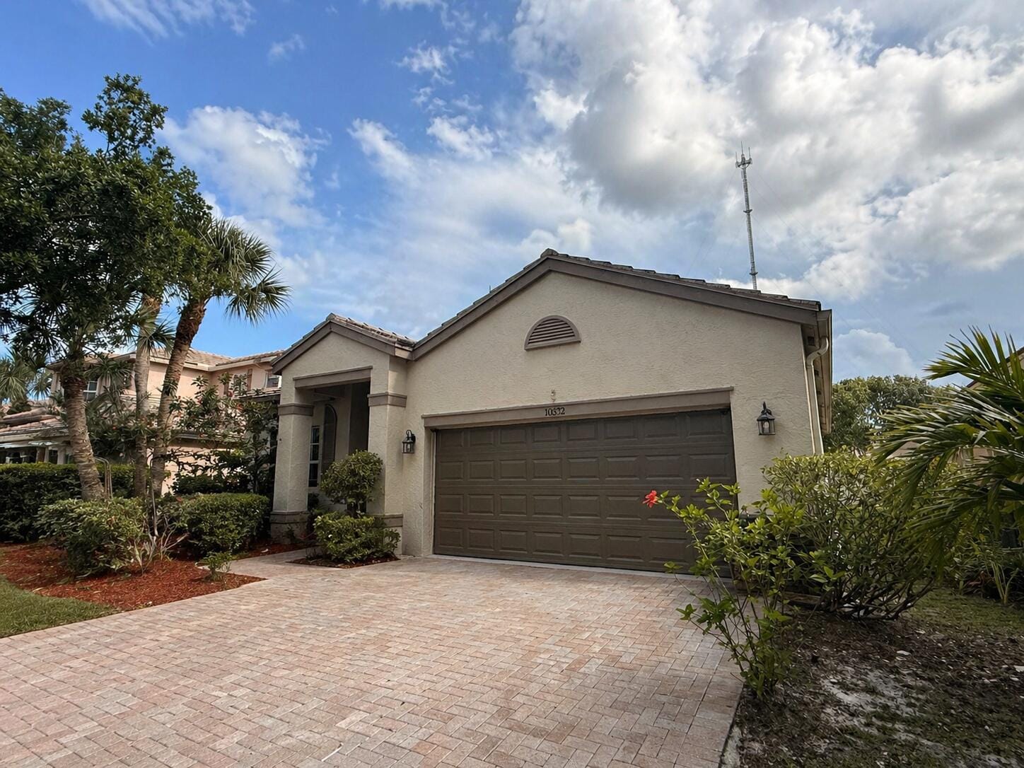 10372 Old Winston Court — photo 3