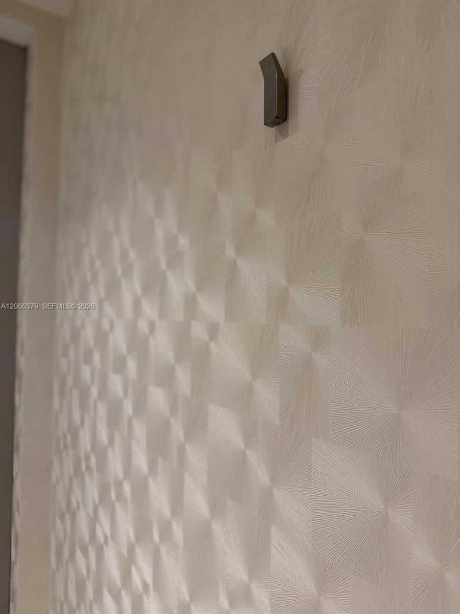 18975 Collins Avenue 304 — photo 7