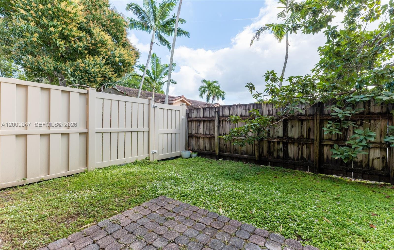 59 SE 3rd Avenue 59, Hallandale Beach, FL 33009 photo 13