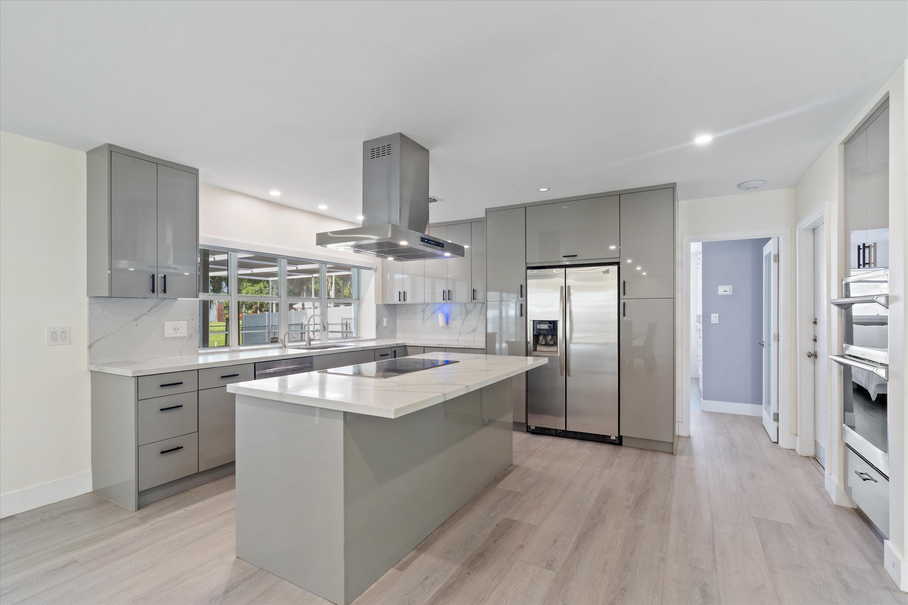 7521 SW 1st Street, Plantation, FL 33317, Plantation