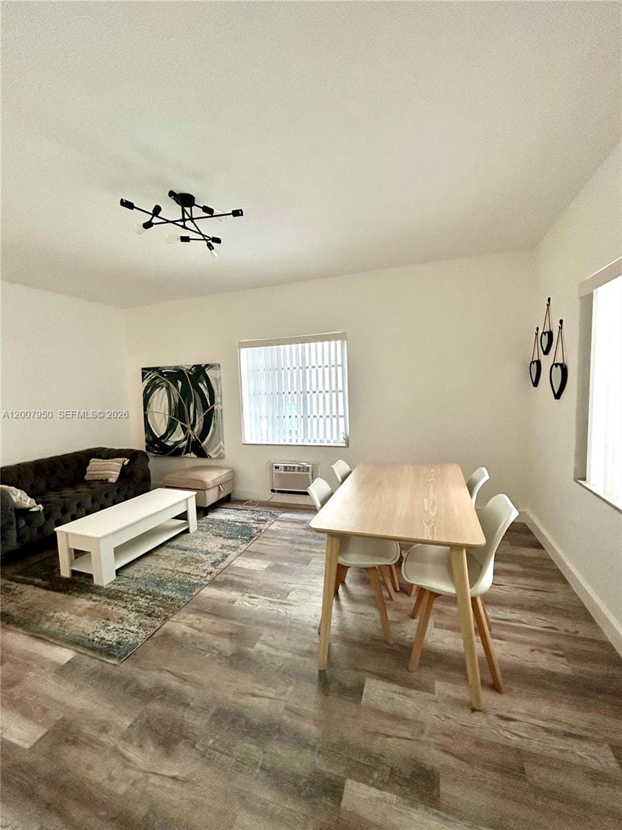 215 30th Street 17, Miami Beach, FL 33140 photo 2
