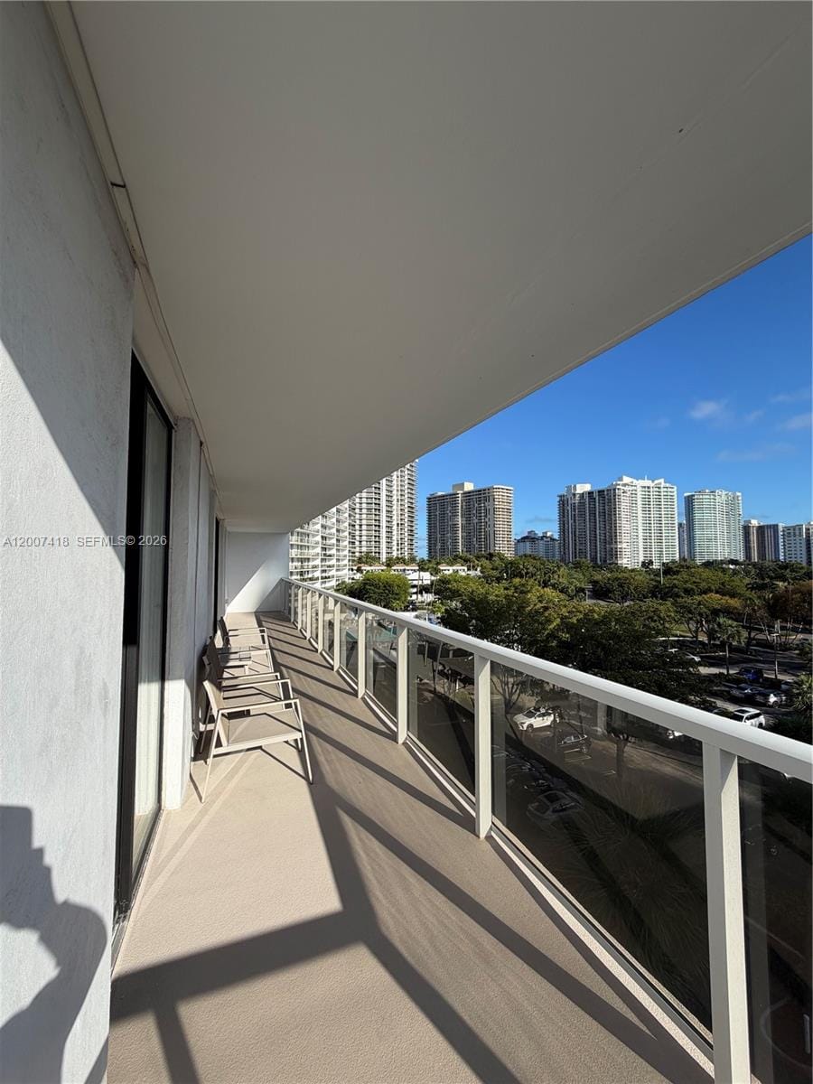3701 N Country Club Drive 607, Aventura, FL 33180 photo 25