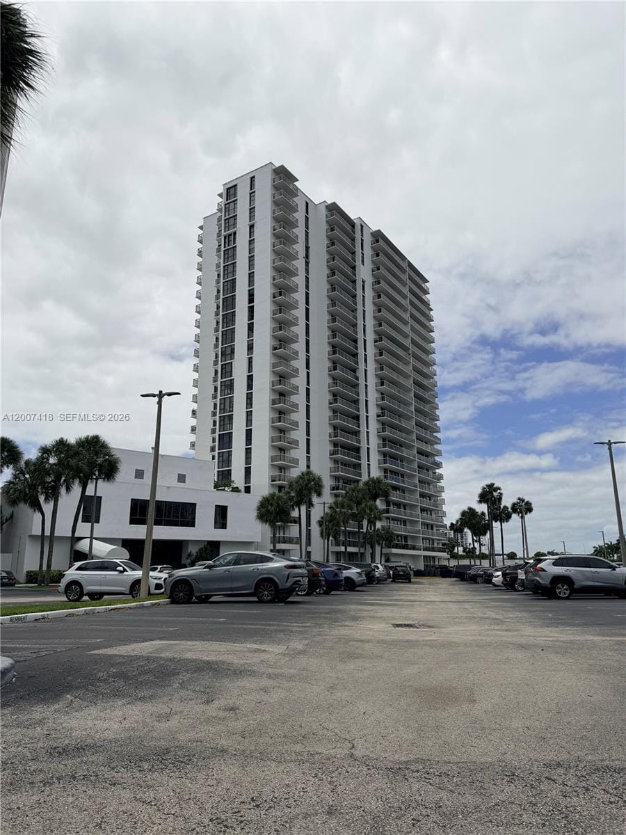 3701 N Country Club Drive 607, Aventura, FL 33180 photo 30