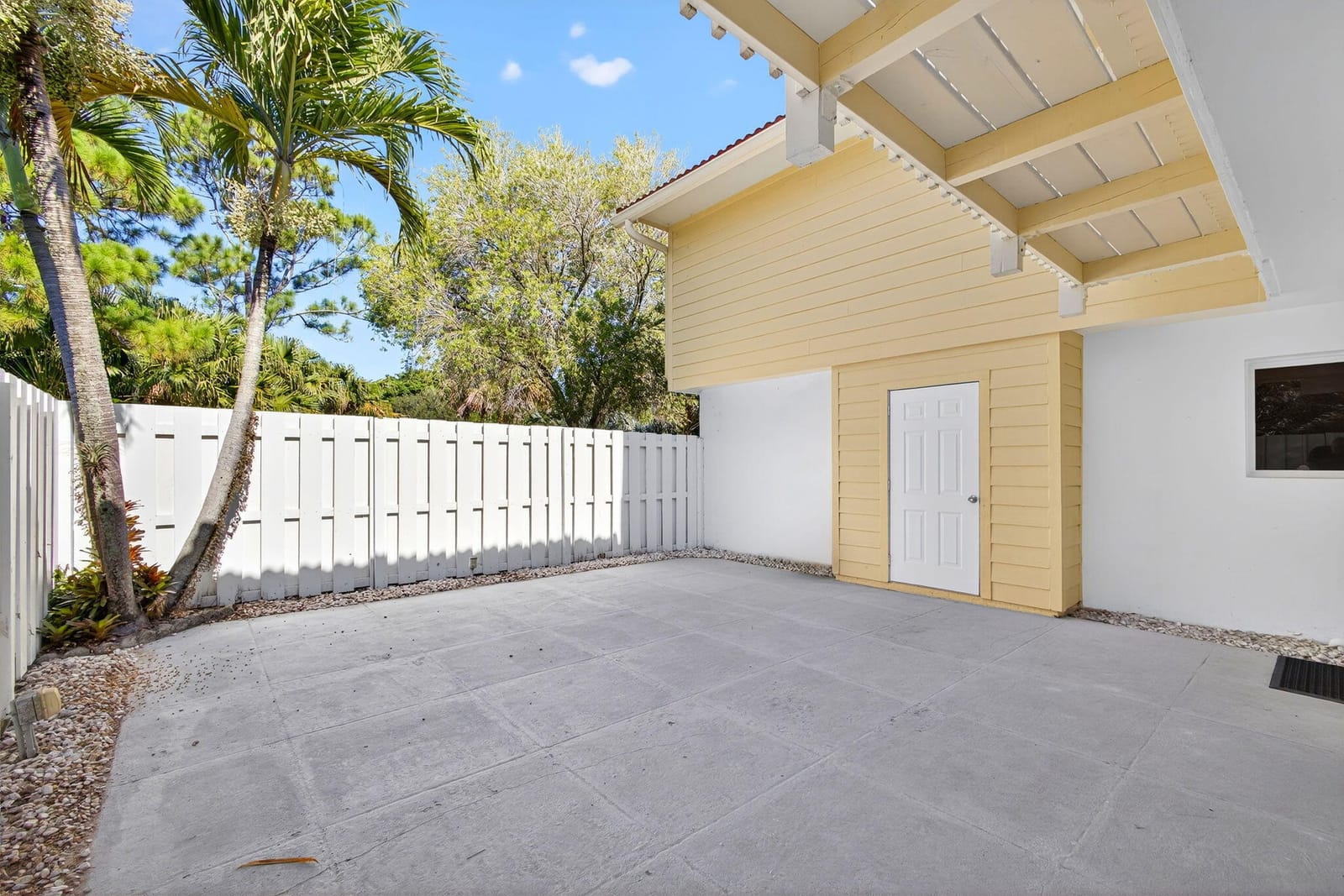246 Seabreeze Circle, Jupiter, FL 33477 photo 13
