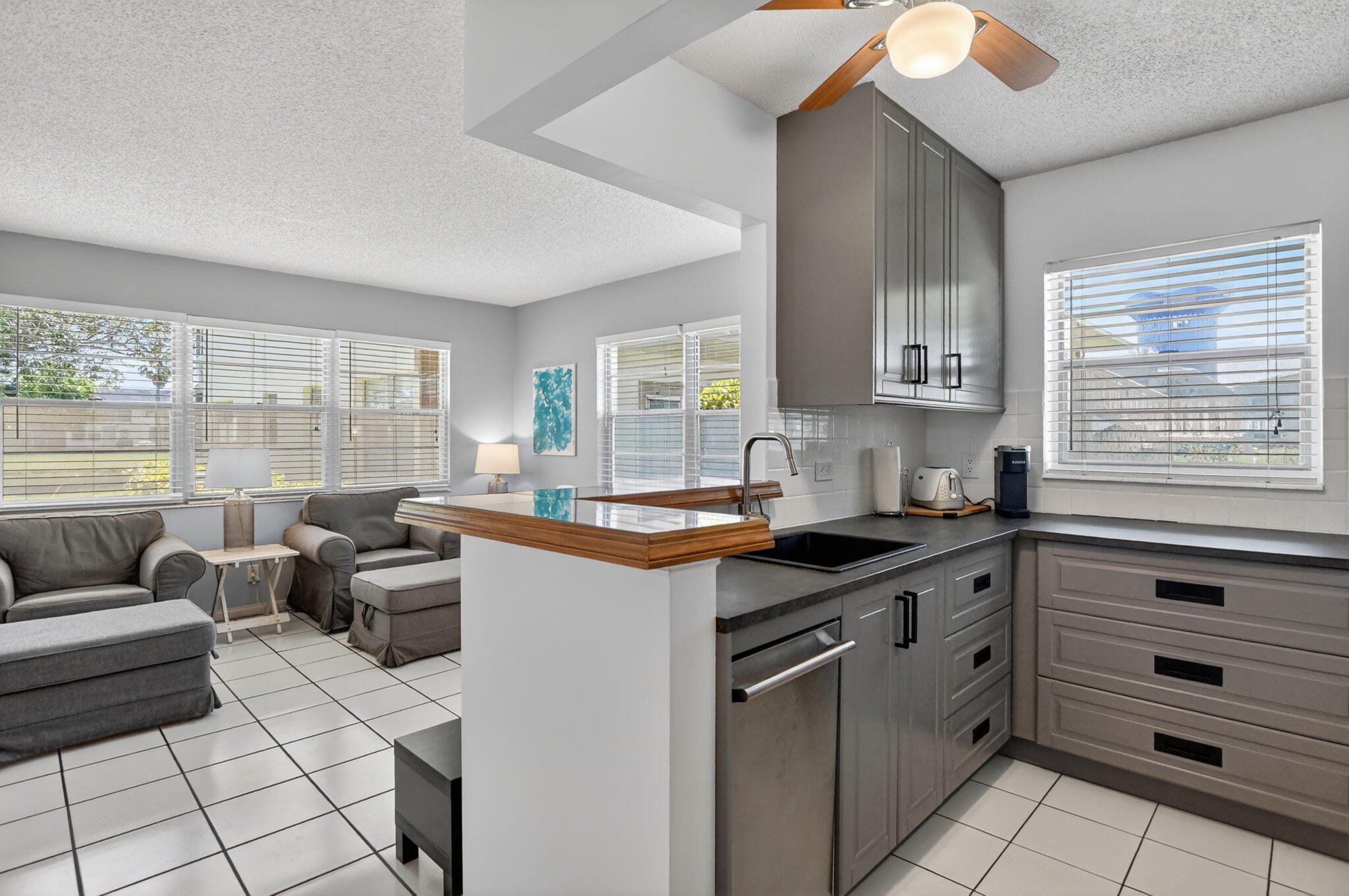 492 W Tilford W, Deerfield Beach, FL 33442, Deerfield Beach