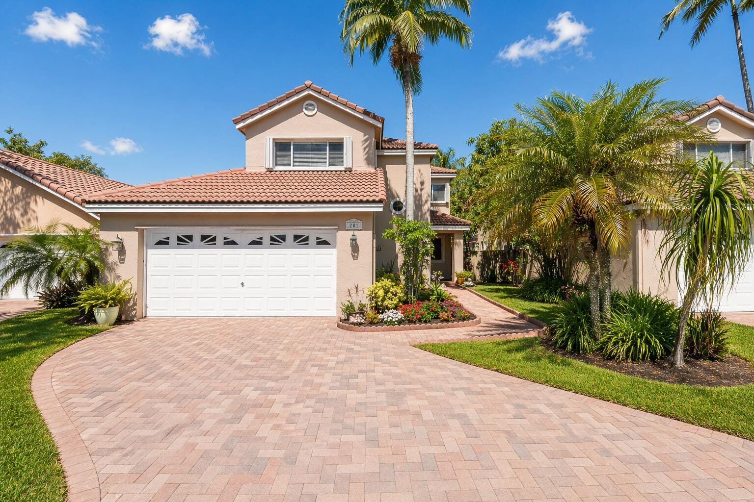 201 NW 101st Avenue, Plantation, FL 33324 photo 2