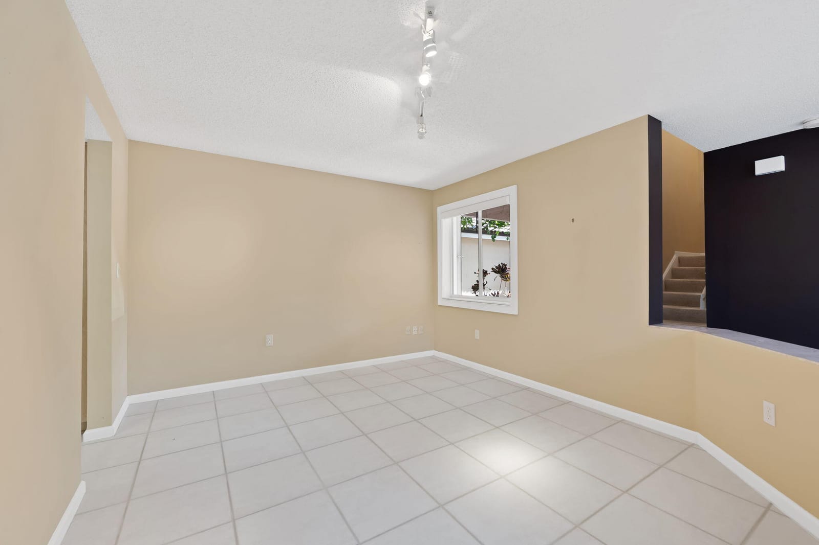 201 NW 101st Avenue, Plantation, FL 33324 photo 6