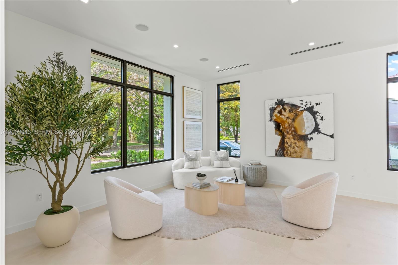 730 Zamora Avenue — photo 8
