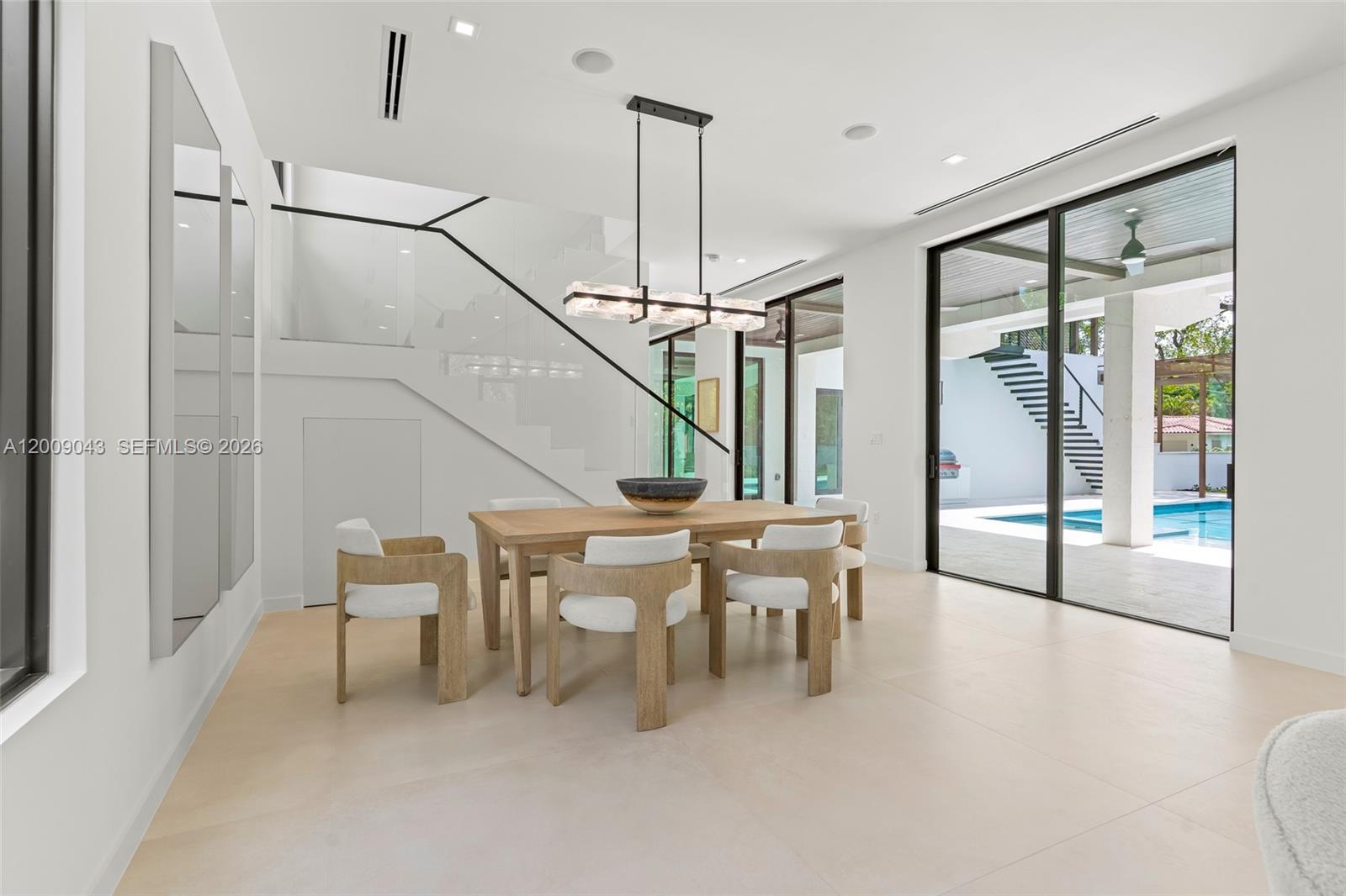 730 Zamora Avenue — photo 10