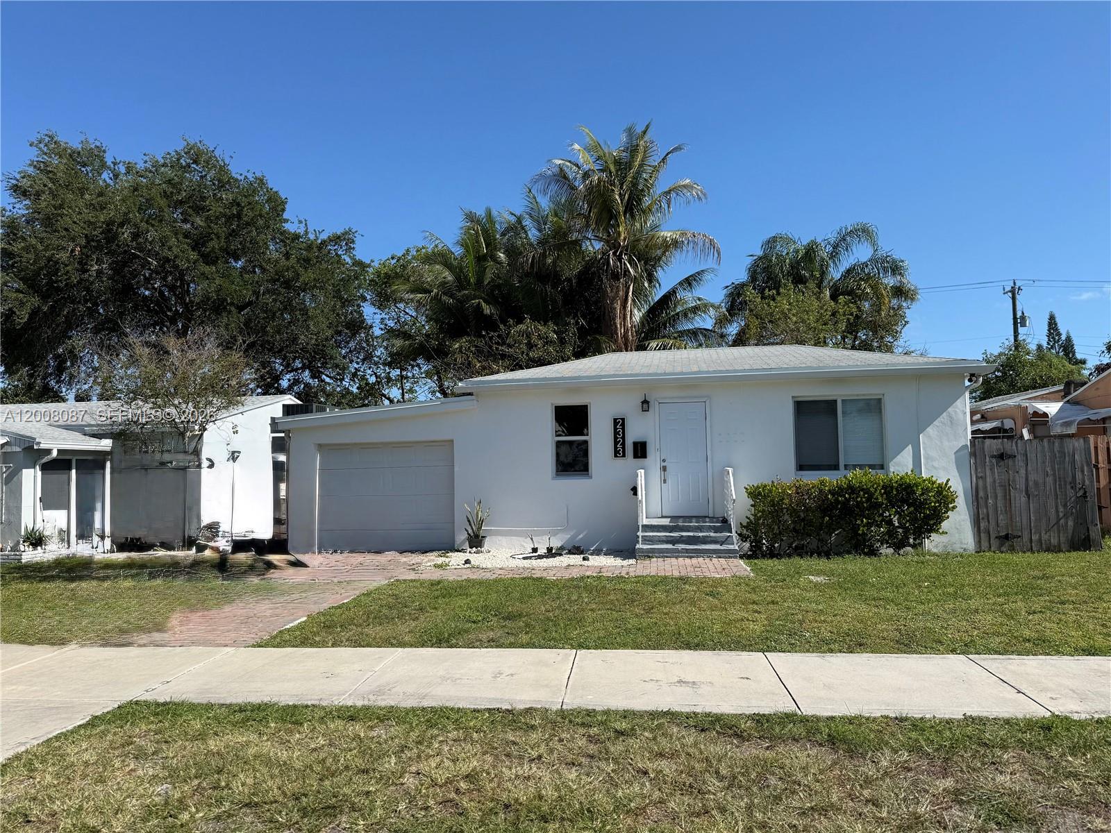 2323 Cleveland Street, Hollywood, FL 33020, Hollywood