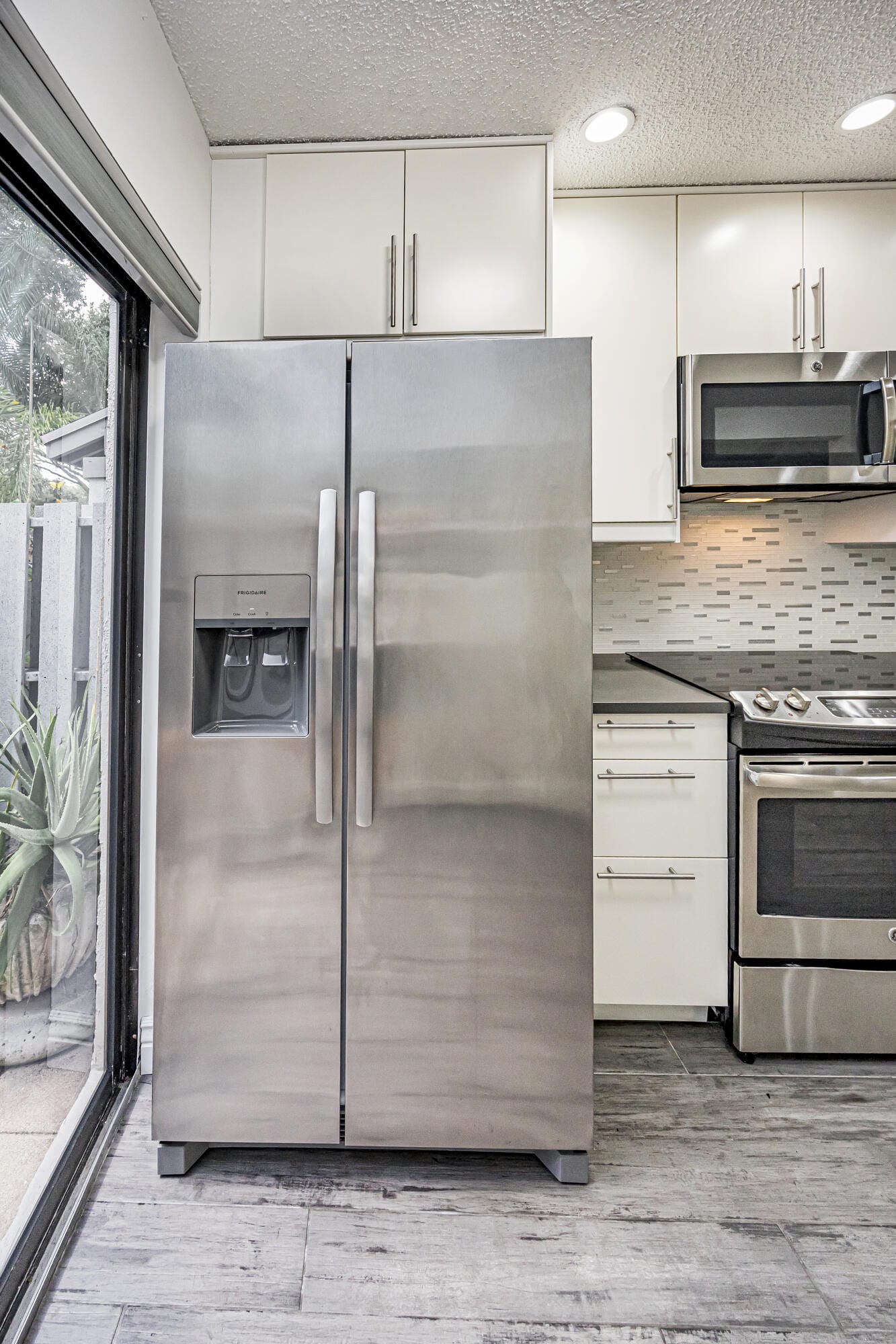 3335 Carambola Circle S — photo 6