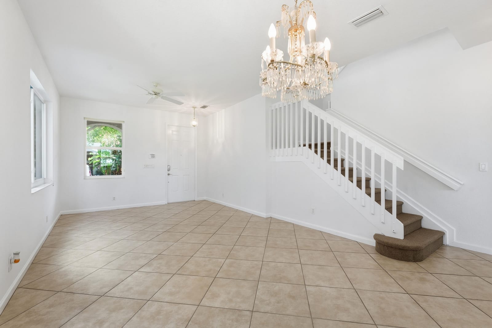 1275 Rosegate Boulevard, Riviera Beach, FL 33404 photo 5