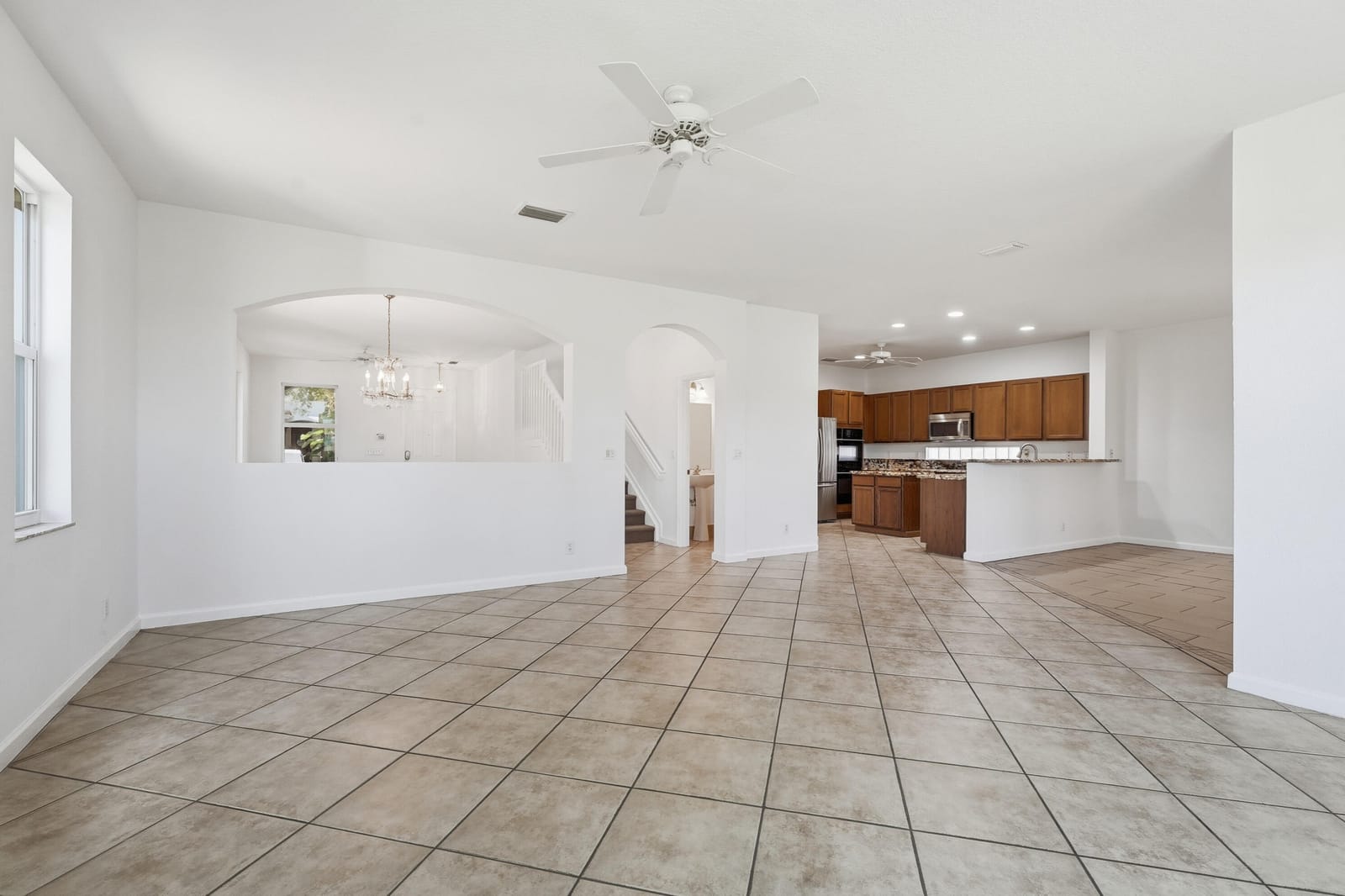 1275 Rosegate Boulevard, Riviera Beach, FL 33404 photo 7