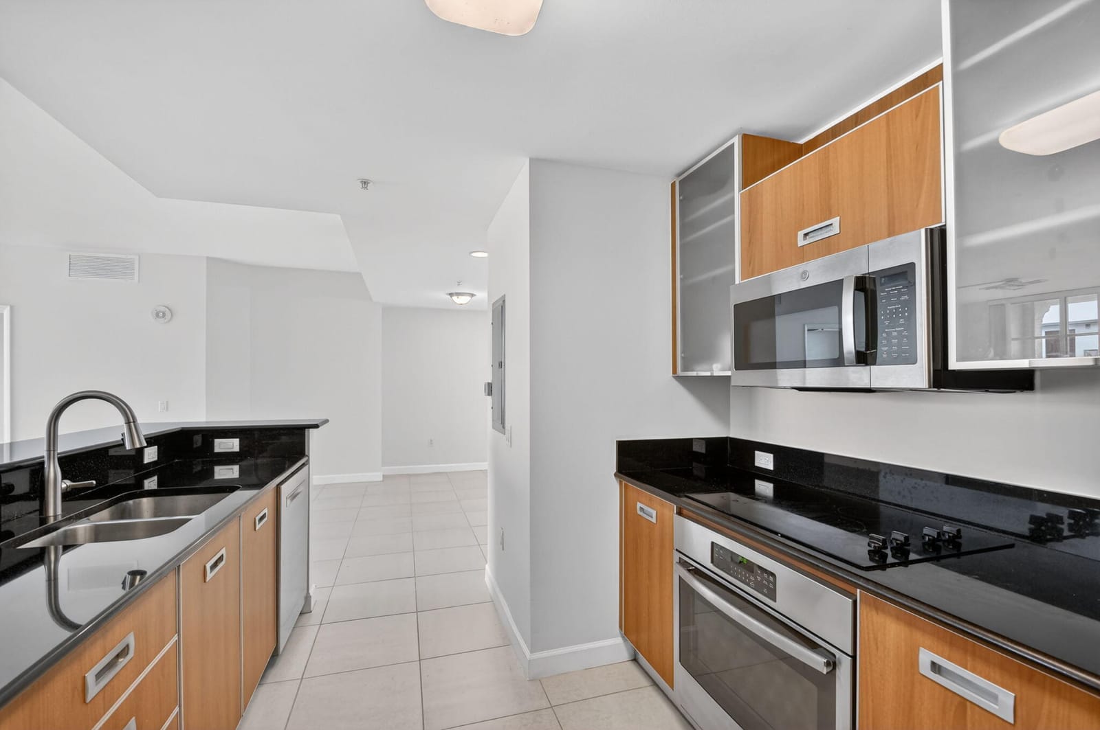 410 Evernia Street 630 — photo 11