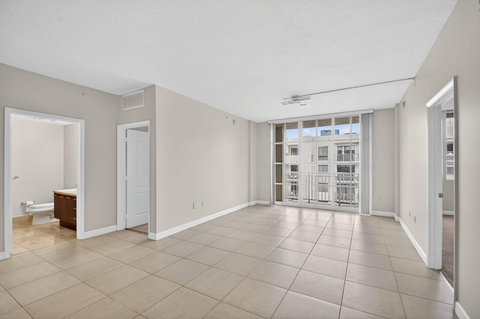 410 Evernia Street 630, West Palm Beach, FL 33401 photo 14
