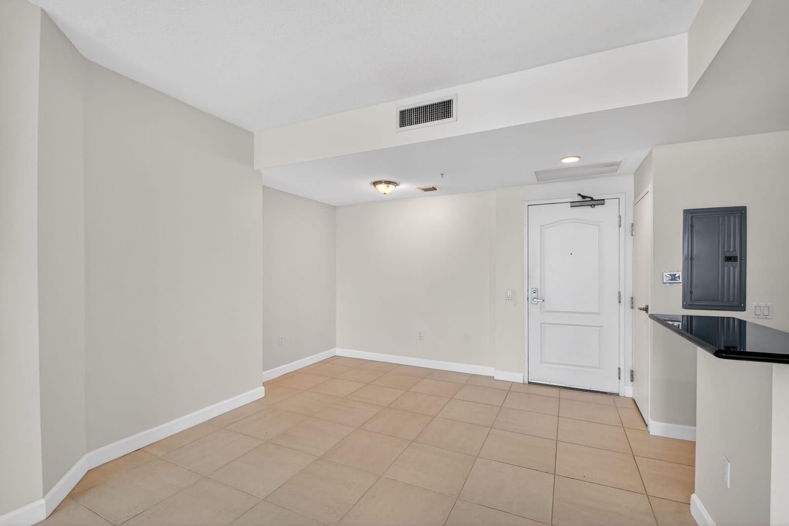 410 Evernia Street 630 — photo 5