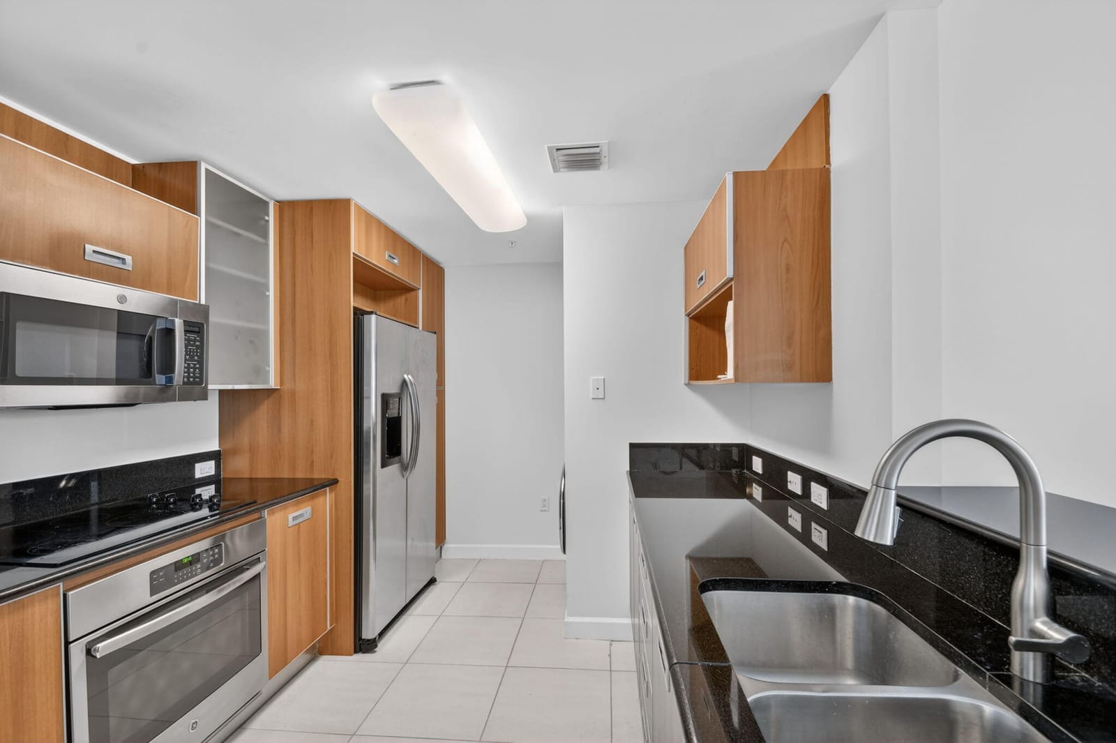 410 Evernia Street 630 — photo 8
