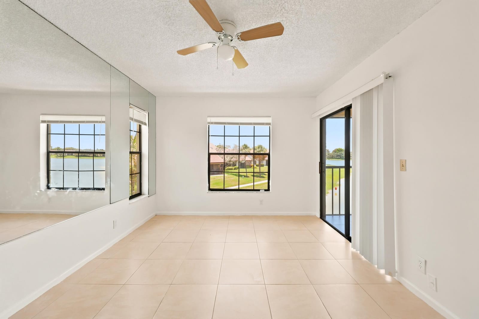 2600 Greenwood Terrace G201 — photo 12