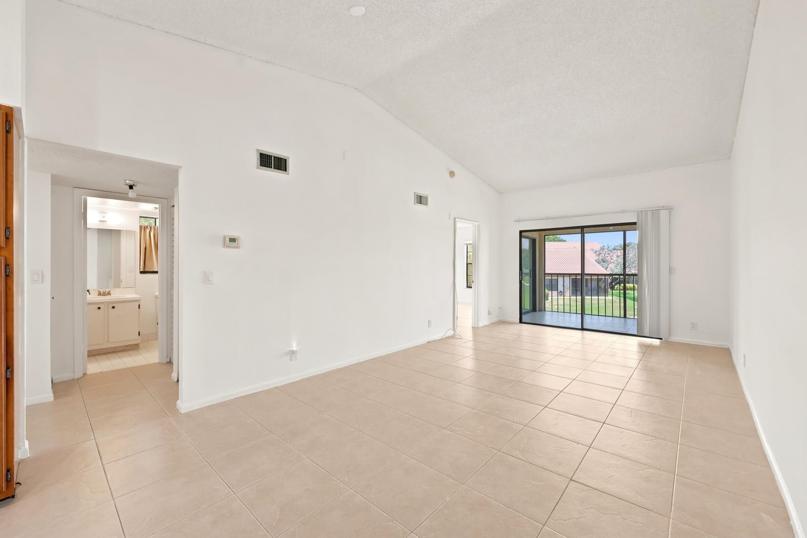 2600 Greenwood Terrace G201 — photo 6