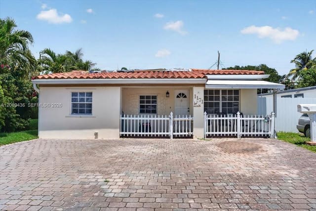 1171 NE 182nd Street, North Miami Beach, FL 33162