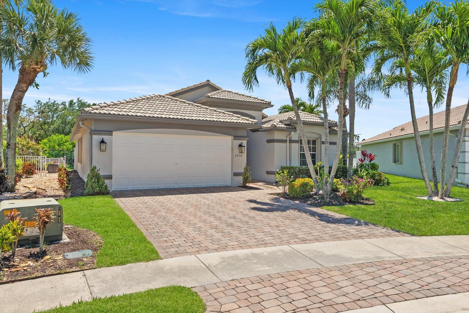6854 Rienzo Street, Lake Worth, FL 33467