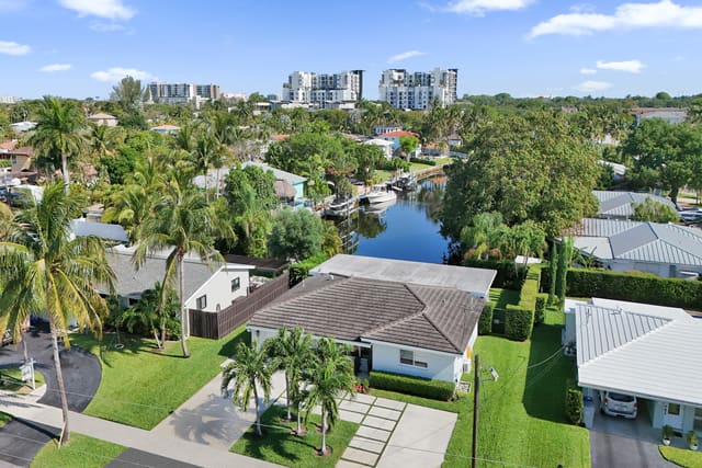 381 SE 3rd Street, Garden Isles, Pompano Beach, FL