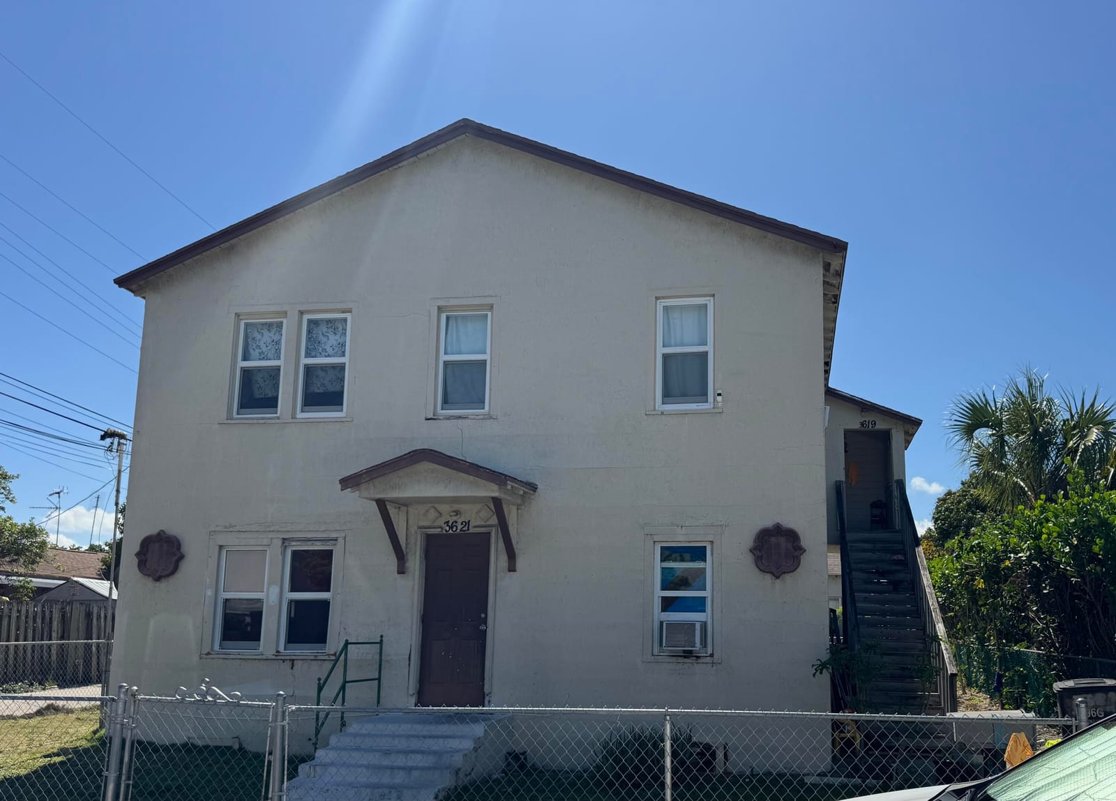 3621 Morton Avenue — photo 3