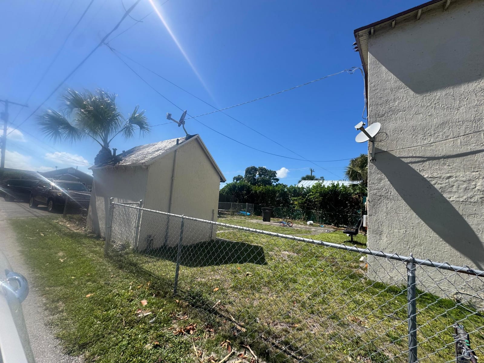 3621 Morton Avenue — photo 8