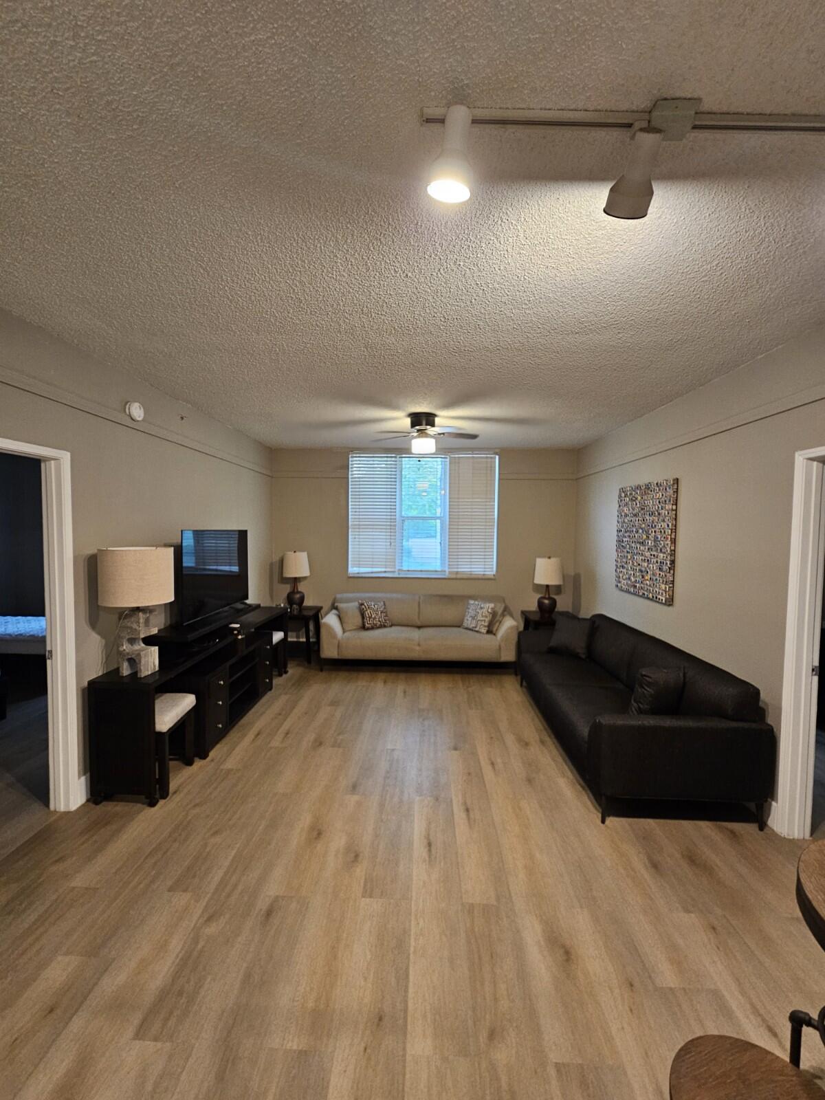 780 S Sapodilla Avenue 105, West Palm Beach, FL 33401, West Palm Beach