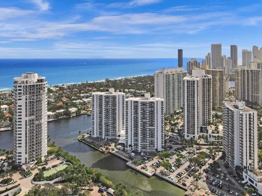 20515 E Country Club Drive 1642, Aventura, FL 33180, Aventura