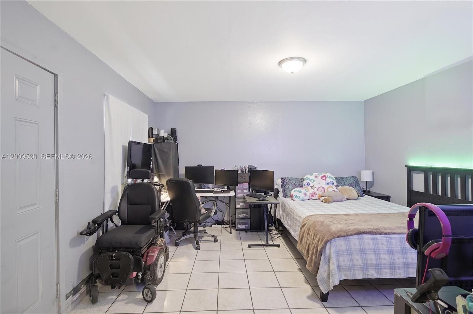 16030 NE 19th Place, North Miami Beach, FL 33162 photo 17