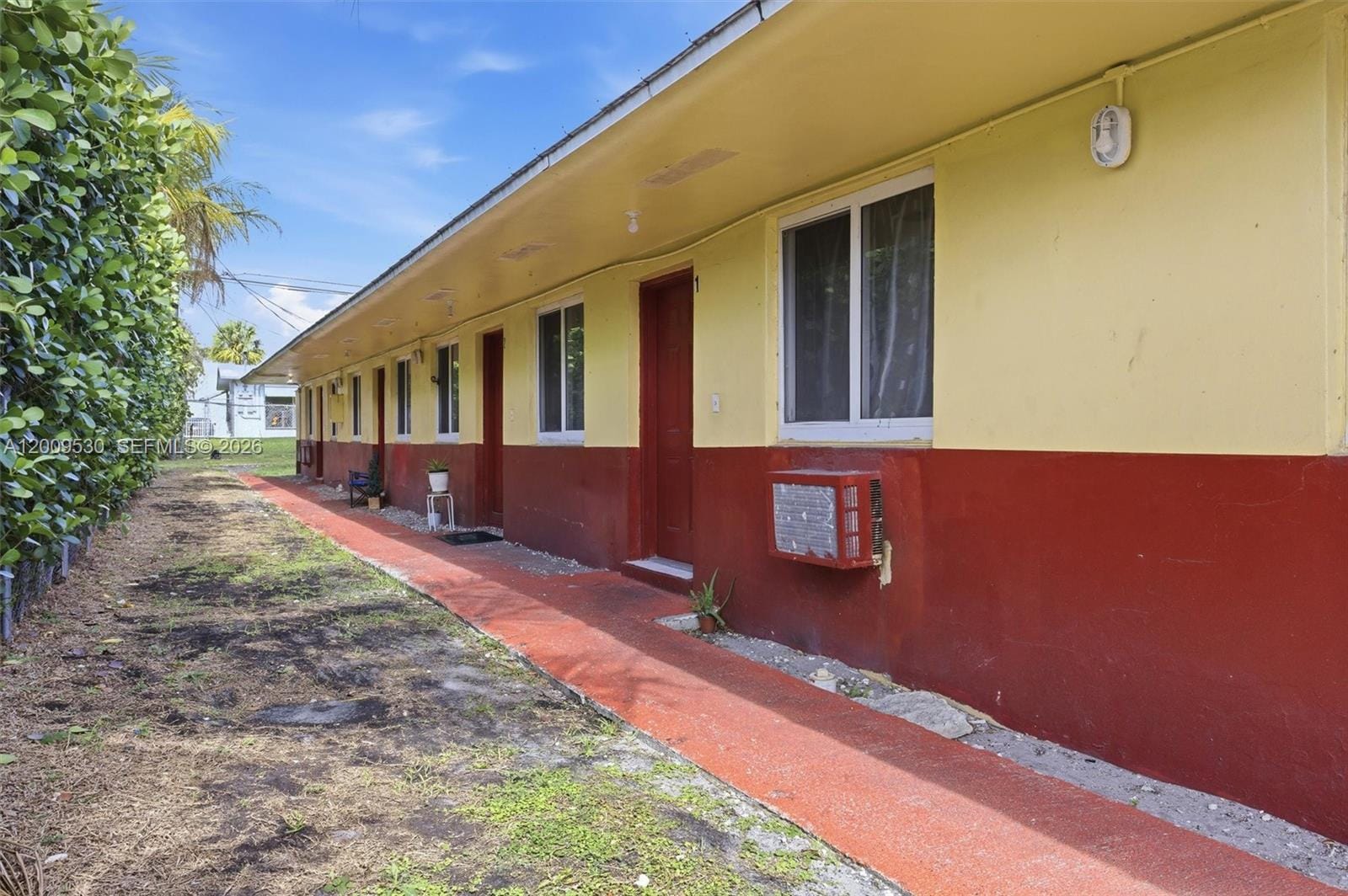 16030 NE 19th Place, North Miami Beach, FL 33162 photo 4