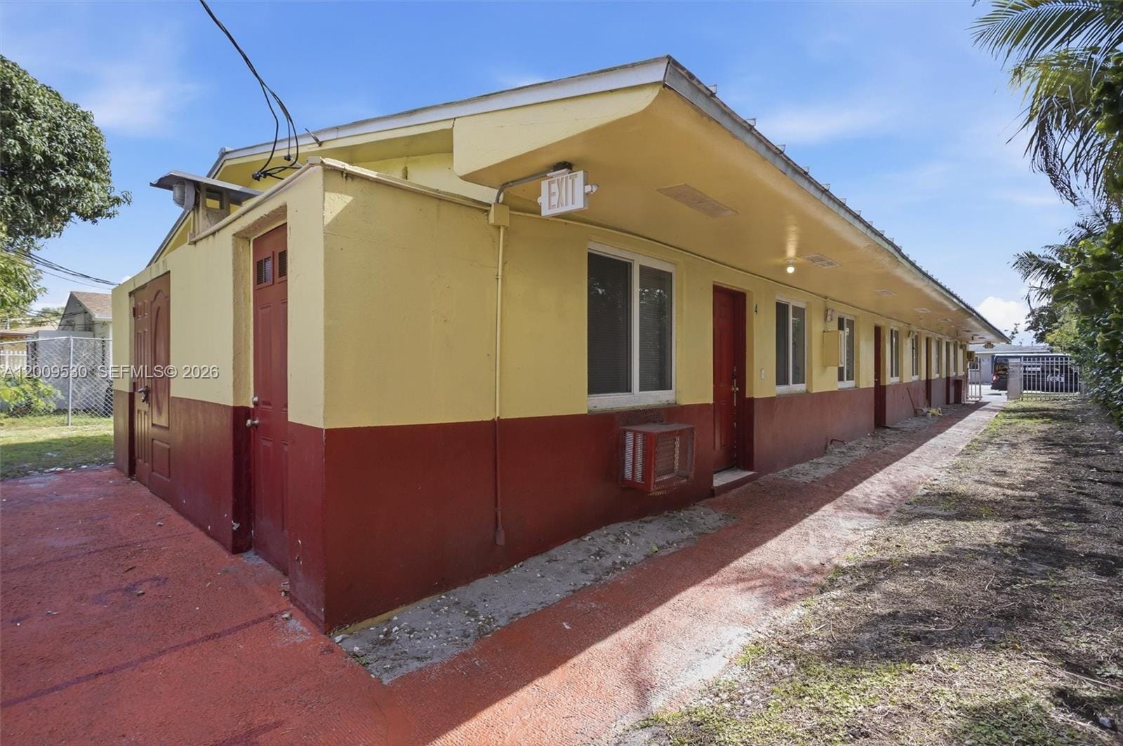 16030 NE 19th Place, North Miami Beach, FL 33162 photo 5
