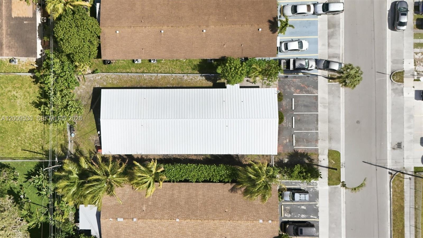 16030 NE 19th Place, North Miami Beach, FL 33162 photo 8