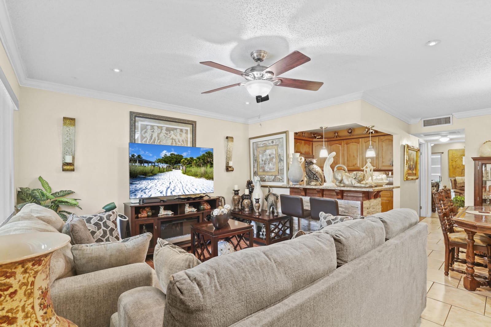 3100 Springdale Boulevard 308 — photo 4