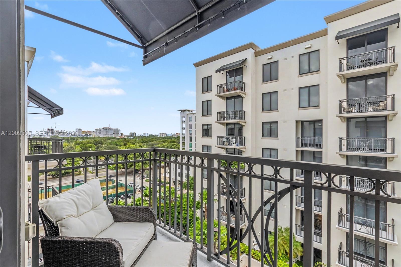 301 Altara Avenue 822, Coral Gables, FL 33146 photo 21