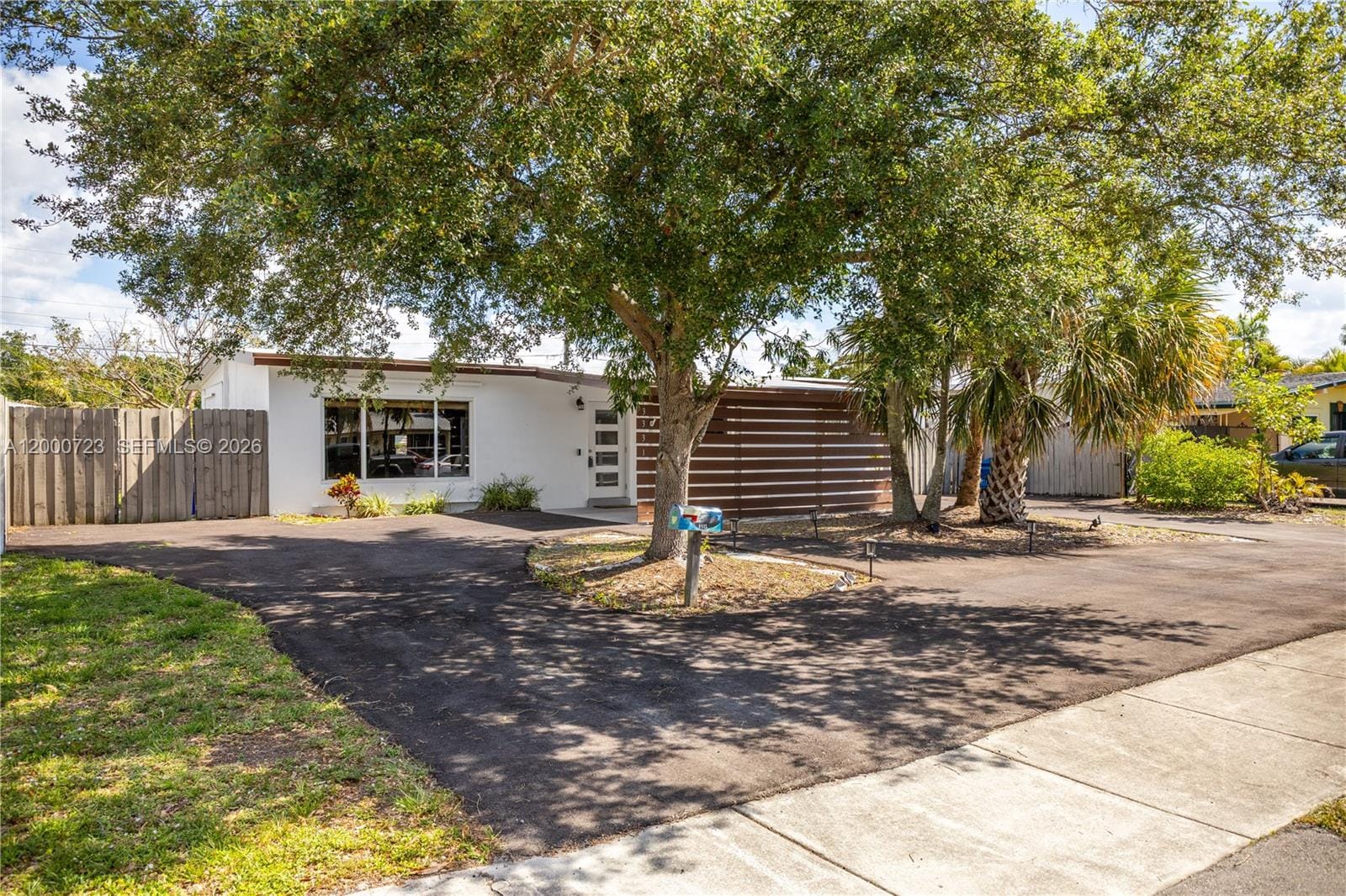 3331 SW 21st Street, Fort Lauderdale, FL 33312 photo 2