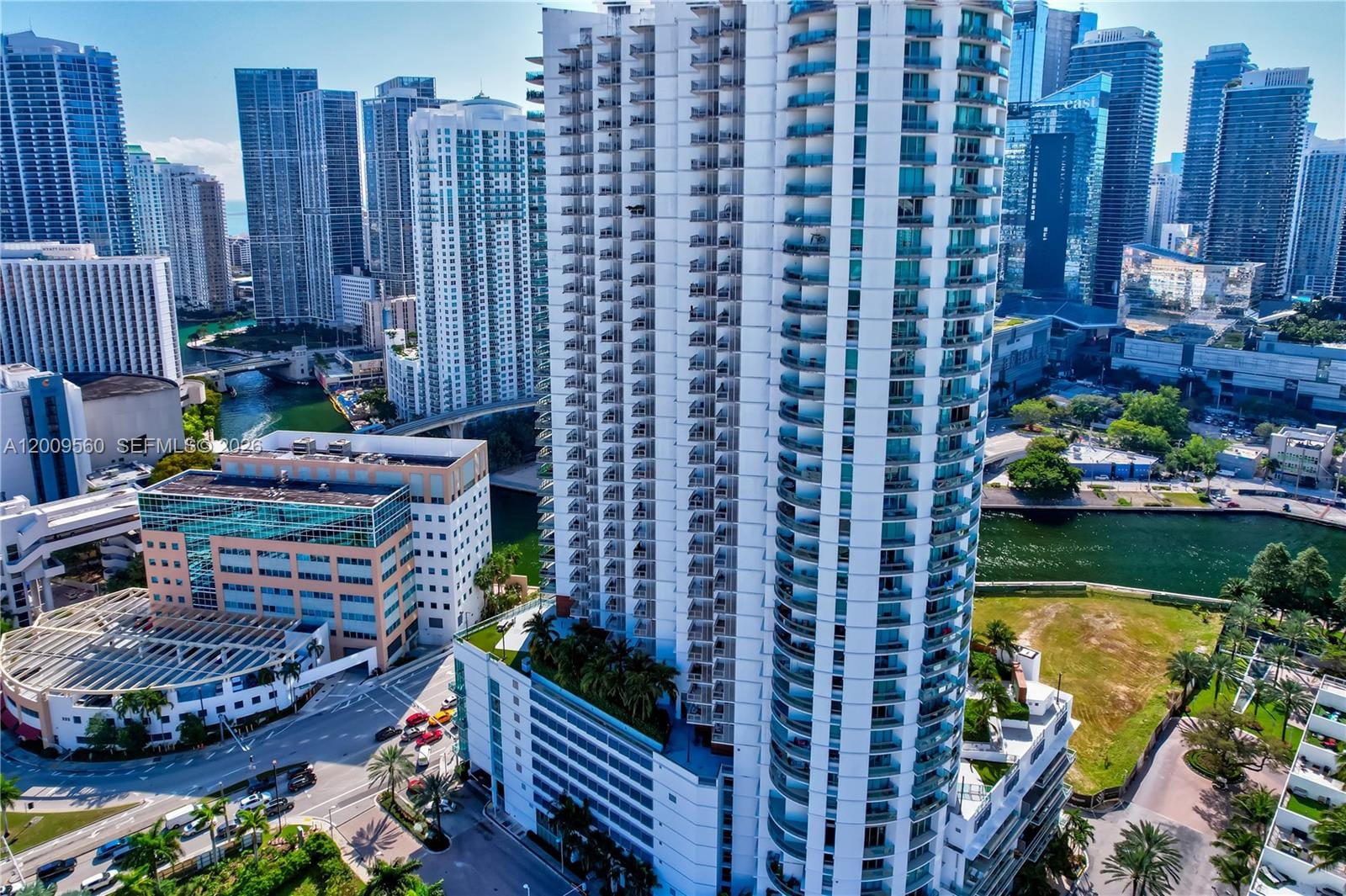 350 S Miami Avenue 1703, Miami, FL 33130 photo 22