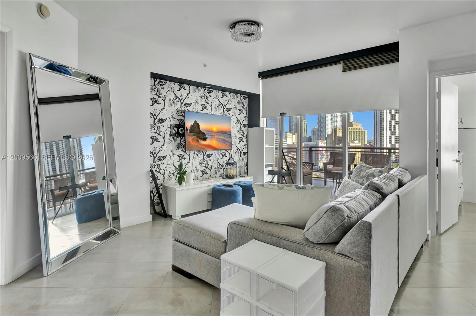 350 S Miami Avenue 1703, Miami, FL 33130, Miami