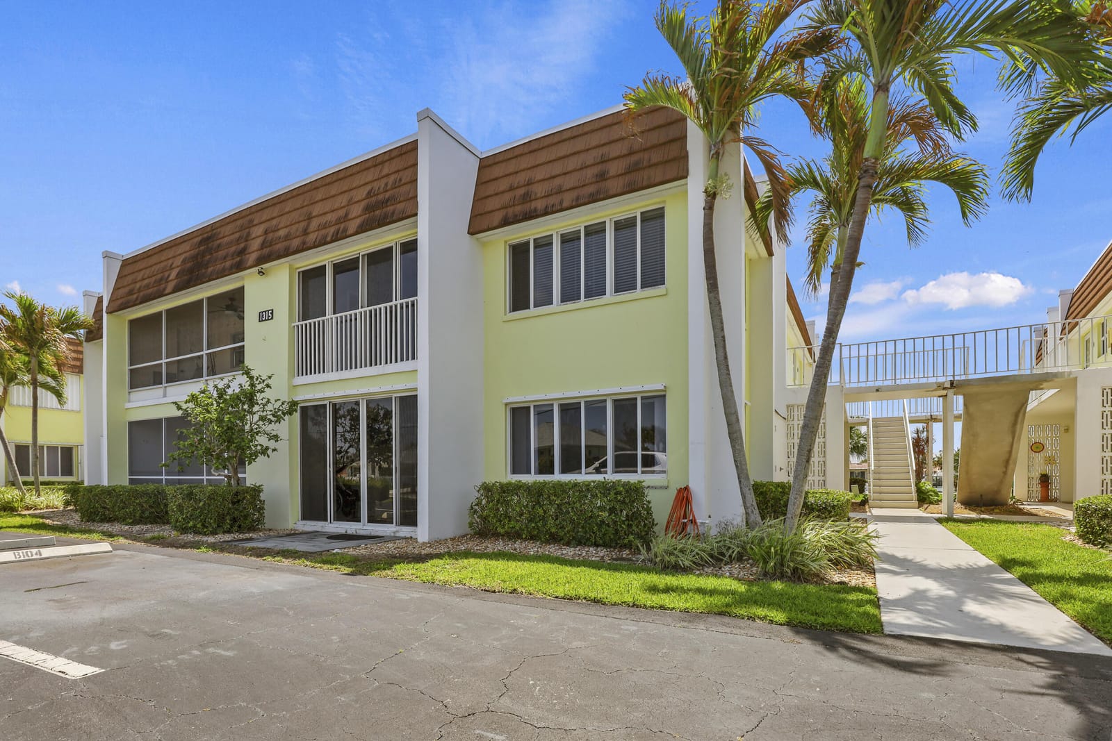 1315 Bayshore Drive 102, Fort Pierce, FL 34949 photo 3