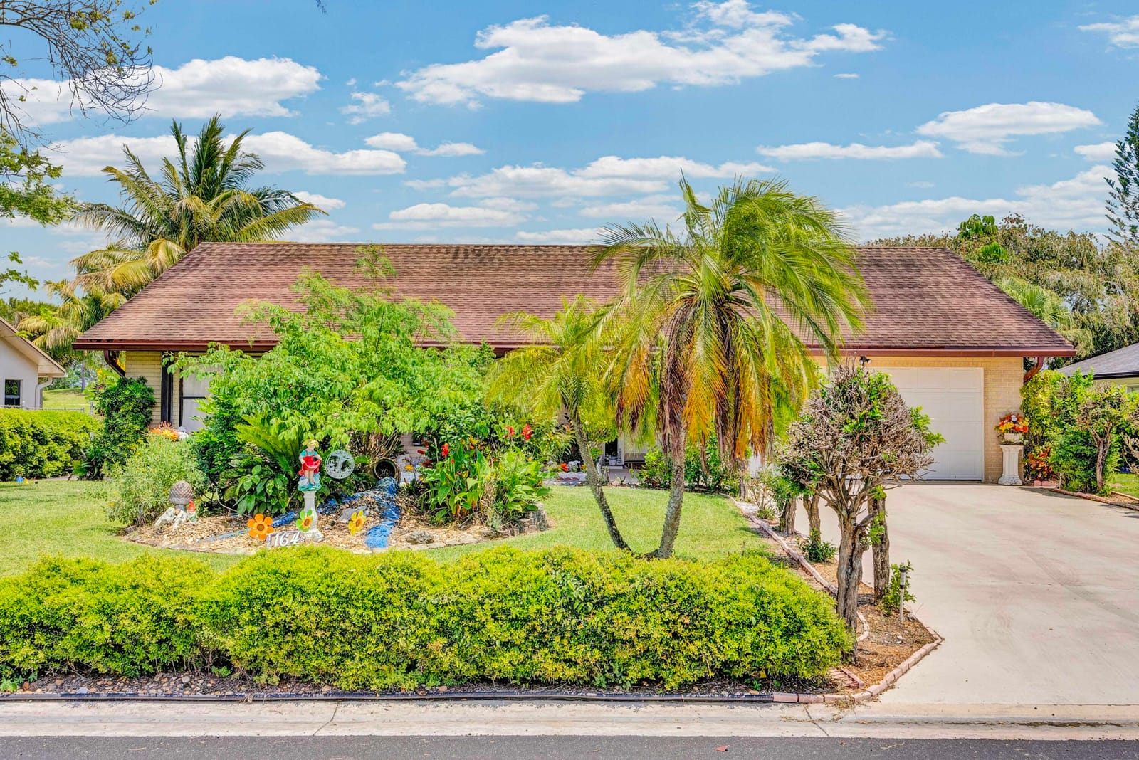 164 Meadowlark Drive, Royal Palm Beach, FL 33411 photo 2